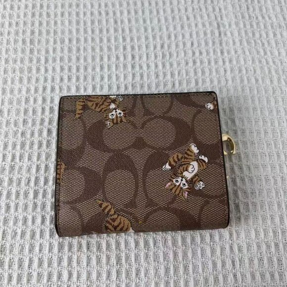 NEW Coach Snap Wallet In Signature Canvas With Dancing Kitten Print - Picture 7 of 9